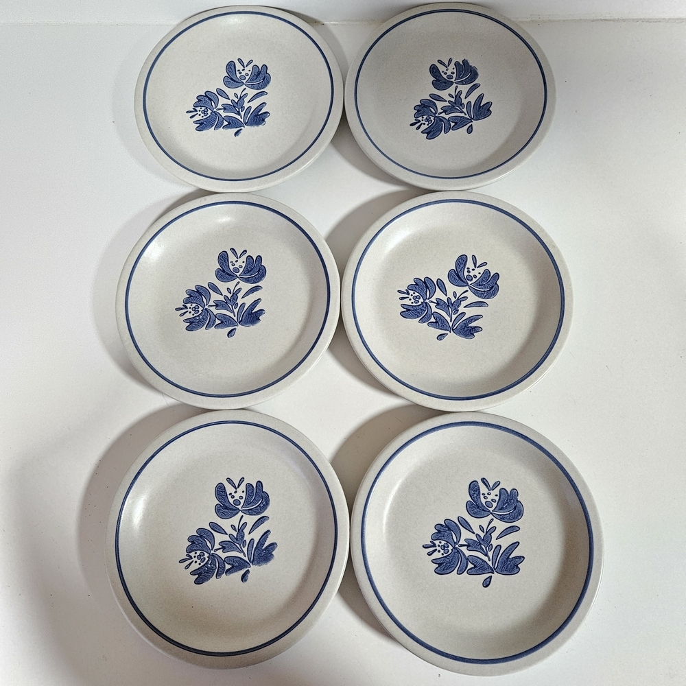 VINTAGE Pfaltzgraff Yorktowne Stoneware 7" Side Dish Set of 6 Bread Dessert USA